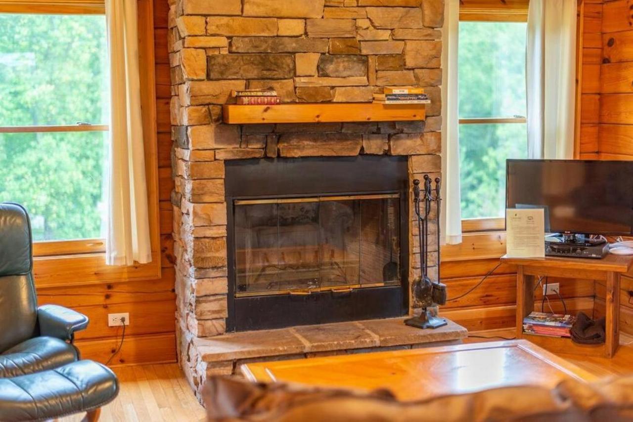 Log Cabin Stunning Mountain Views On 12 Acres Candler Dış mekan fotoğraf